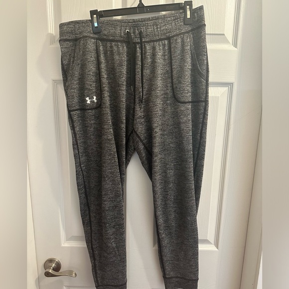 Under Armour Joggers - Picture 1 of 3